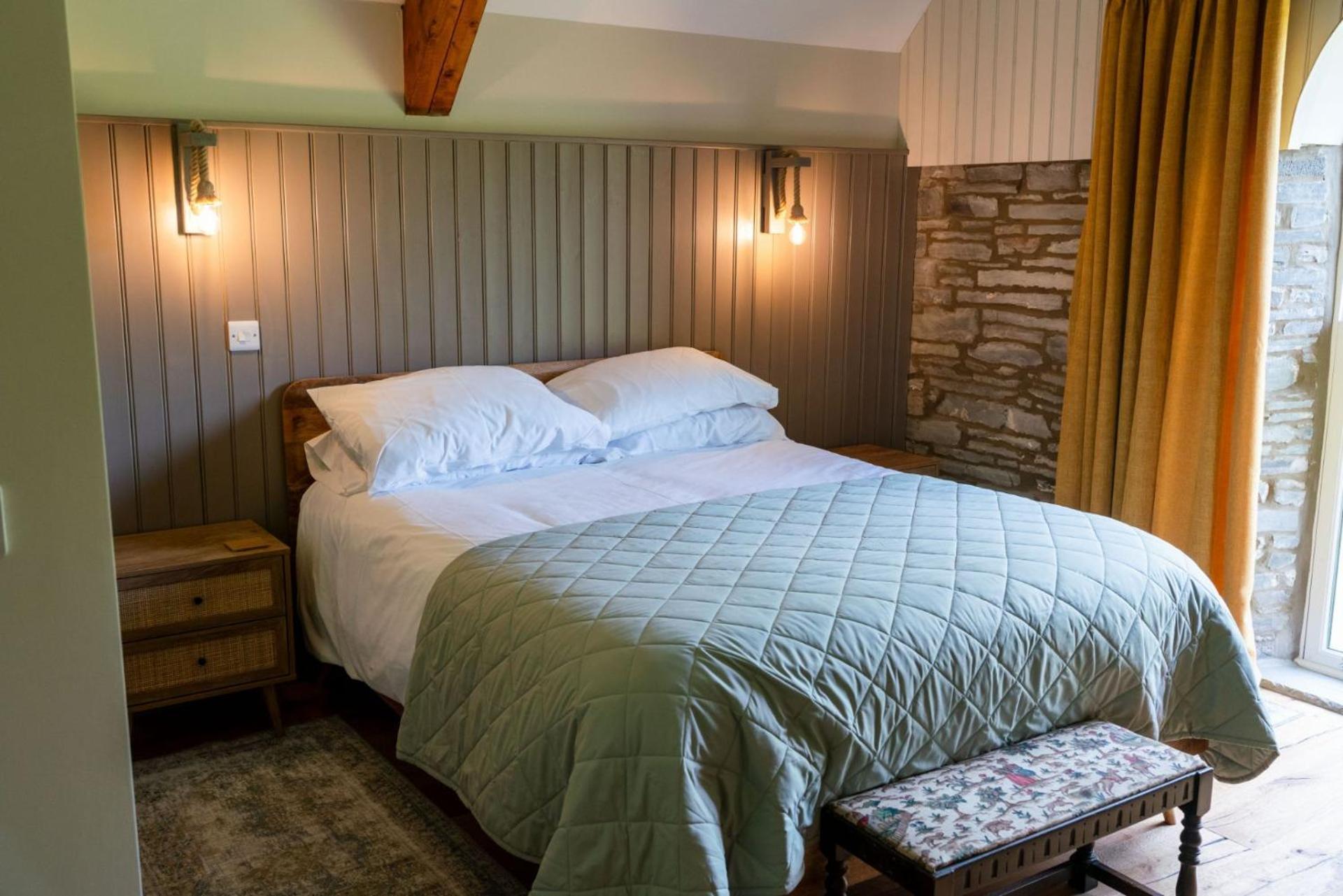The Big Barn Villa Kidwelly Bagian luar foto